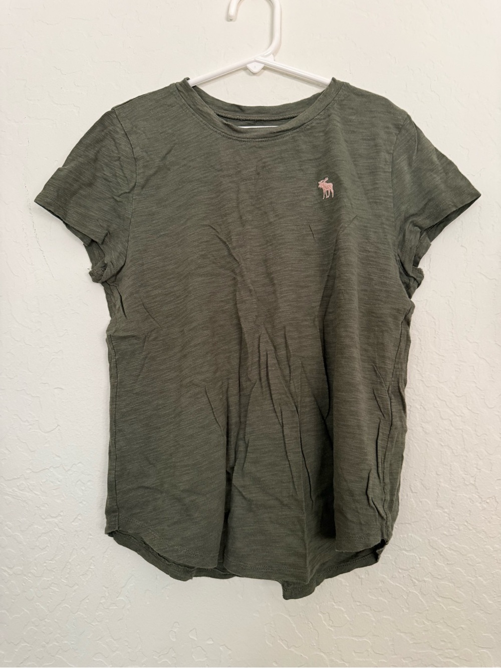 abercrombie kids Olive Green Short Sleeve Tee with Pink Moose Logo
